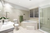 https://images.listonce.com.au/custom/160x/listings/7-currajong-street-doncaster-east-vic-3109/753/00379753_img_07.jpg?v5mzkdJWEE4