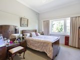 https://images.listonce.com.au/custom/160x/listings/7-cusdin-street-glen-iris-vic-3146/700/01006700_img_06.jpg?5q2bskm0dDU