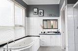https://images.listonce.com.au/custom/160x/listings/7-dalgarno-street-williamstown-vic-3016/855/01392855_img_08.jpg?tNzzYCH2Wyw