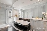 https://images.listonce.com.au/custom/160x/listings/7-dalkeith-court-doncaster-east-vic-3109/995/01822995_img_14.jpg?0deDoFGtZAI