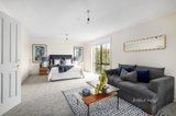 https://images.listonce.com.au/custom/160x/listings/7-delacombe-court-cheltenham-vic-3192/582/01597582_img_10.jpg?aW2Iw84zClo