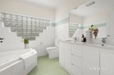 https://images.listonce.com.au/custom/160x/listings/7-delmuir-close-eltham-vic-3095/587/01928587_img_15.jpg?PxcTsHw_MEQ