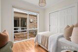https://images.listonce.com.au/custom/160x/listings/7-delmuir-close-eltham-vic-3095/587/01928587_img_16.jpg?n43y4FXHcPE