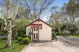 https://images.listonce.com.au/custom/160x/listings/7-deschamps-avenue-lilydale-vic-3140/399/01980399_img_11.jpg?bAubaKBldsY