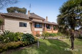 https://images.listonce.com.au/custom/160x/listings/7-deschamps-avenue-lilydale-vic-3140/399/01980399_img_17.jpg?yQCITMUKE2U