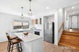 https://images.listonce.com.au/custom/160x/listings/7-dianella-court-woodend-vic-3442/005/01818005_img_03.jpg?6CxWhL7aNNM