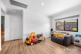 https://images.listonce.com.au/custom/160x/listings/7-dianella-court-woodend-vic-3442/005/01818005_img_12.jpg?RyrMOS3aTWQ