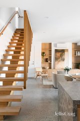 https://images.listonce.com.au/custom/160x/listings/7-dight-street-collingwood-vic-3066/915/01907915_img_05.jpg?LWx8yp9rrBA