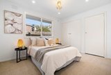 https://images.listonce.com.au/custom/160x/listings/7-dinadan-court-glen-waverley-vic-3150/718/01982718_img_08.jpg?-dYhDnoj3RE