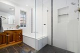https://images.listonce.com.au/custom/160x/listings/7-dinadan-court-glen-waverley-vic-3150/718/01982718_img_11.jpg?xCz5E1OYnSU