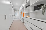 https://images.listonce.com.au/custom/160x/listings/7-doubell-close-glen-waverley-vic-3150/103/01771103_img_16.jpg?l9lgTNhztrw