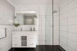 https://images.listonce.com.au/custom/160x/listings/7-dromana-avenue-bentleigh-east-vic-3165/008/01738008_img_09.jpg?9eFdvruDpwE