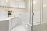 https://images.listonce.com.au/custom/160x/listings/7-dunstan-street-balwyn-north-vic-3104/944/01683944_img_09.jpg?p1hXOf-IplA