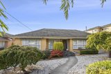 https://images.listonce.com.au/custom/160x/listings/7-eagleview-crescent-bell-post-hill-vic-3215/697/01899697_img_02.jpg?mHZ7KmyvFBI