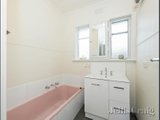 https://images.listonce.com.au/custom/160x/listings/7-elaine-court-bentleigh-east-vic-3165/097/01561097_img_05.jpg?pSVtpDnRf44