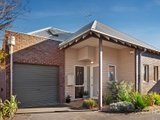 https://images.listonce.com.au/custom/160x/listings/7-ellery-lane-williamstown-vic-3016/376/01202376_img_01.jpg?C2tCk4GZWHc