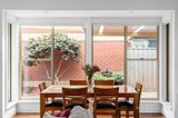 https://images.listonce.com.au/custom/160x/listings/7-farrell-court-williamstown-vic-3016/449/01413449_img_04.jpg?9XuFArHl60s