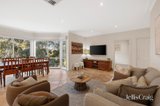 https://images.listonce.com.au/custom/160x/listings/7-fasan-rise-warrandyte-south-vic-3134/621/01988621_img_05.jpg?L-eAJECOrVQ