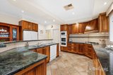 https://images.listonce.com.au/custom/160x/listings/7-fasan-rise-warrandyte-south-vic-3134/621/01988621_img_07.jpg?ff7jVZwuYOI