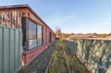 https://images.listonce.com.au/custom/160x/listings/7-ferndale-court-mount-helen-vic-3350/423/01934423_img_01.jpg?UBMrvYO4BSk