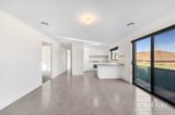 https://images.listonce.com.au/custom/160x/listings/7-ferndale-court-mount-helen-vic-3350/423/01934423_img_06.jpg?WBYoUV7gklk