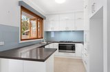 https://images.listonce.com.au/custom/160x/listings/7-fernside-avenue-briar-hill-vic-3088/957/01576957_img_02.jpg?Wio_IfsK3ok