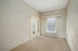 https://images.listonce.com.au/custom/160x/listings/7-finchaven-street-herne-hill-vic-3218/567/01699567_img_05.jpg?WtjCDElOP2Q