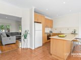 https://images.listonce.com.au/custom/160x/listings/7-forge-close-maribyrnong-vic-3032/405/01203405_img_05.jpg?dU24BFdGe8w