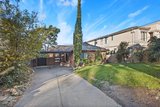 https://images.listonce.com.au/custom/160x/listings/7-fran-court-glen-waverley-vic-3150/990/01804990_img_10.jpg?nE-T-jCgcOE
