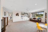 https://images.listonce.com.au/custom/160x/listings/7-freeman-court-gisborne-vic-3437/133/01775133_img_15.jpg?eB2Wph5X-i4