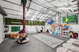 https://images.listonce.com.au/custom/160x/listings/7-freeman-court-gisborne-vic-3437/133/01775133_img_17.jpg?8ZsKB5o-CrM
