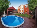 https://images.listonce.com.au/custom/160x/listings/7-freshfield-avenue-mooroolbark-vic-3138/022/01524022_img_14.jpg?Wzy8BwhU6ok