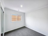 https://images.listonce.com.au/custom/160x/listings/7-galanthus-street-charlemont-vic-3217/233/01948233_img_01.jpg?BqVVXHhKovE