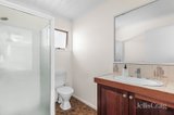 https://images.listonce.com.au/custom/160x/listings/7-galveston-court-barwon-heads-vic-3227/386/01767386_img_08.jpg?v0IbbL-5L9A