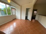 https://images.listonce.com.au/custom/160x/listings/7-gaylard-avenue-newtown-vic-3220/951/01823951_img_16.jpg?OndFCtUcaSE