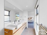 https://images.listonce.com.au/custom/160x/listings/7-gilmour-road-bentleigh-vic-3204/393/01549393_img_02.jpg?hWXoJhDeAg4