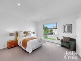 https://images.listonce.com.au/custom/160x/listings/7-gilmour-road-bentleigh-vic-3204/393/01549393_img_15.jpg?4OV2XPLlpDc