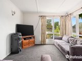 https://images.listonce.com.au/custom/160x/listings/7-gladstone-street-lilydale-vic-3140/865/01526865_img_04.jpg?wbFWtj2mGFc