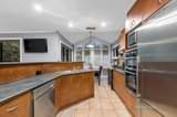 https://images.listonce.com.au/custom/160x/listings/7-gledhan-close-altona-meadows-vic-3028/883/01264883_img_09.jpg?K1misI0VvZY