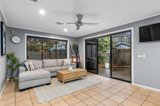 https://images.listonce.com.au/custom/160x/listings/7-gledhan-close-altona-meadows-vic-3028/883/01264883_img_13.jpg?h_pfzVy_fus