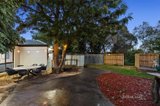 https://images.listonce.com.au/custom/160x/listings/7-gledhan-close-altona-meadows-vic-3028/883/01264883_img_15.jpg?2ZhekO9JxC4