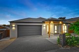 https://images.listonce.com.au/custom/160x/listings/7-glen-view-close-diamond-creek-vic-3089/264/00734264_img_01.jpg?YDpZlpLdvfE