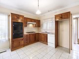https://images.listonce.com.au/custom/160x/listings/7-gordon-avenue-oakleigh-east-vic-3166/085/01949085_img_02.jpg?0P6UejvMOmw