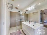 https://images.listonce.com.au/custom/160x/listings/7-grace-court-kew-vic-3101/183/01948183_img_08.jpg?Wq5Qyw9w4NM