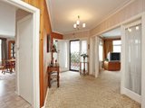 https://images.listonce.com.au/custom/160x/listings/7-graeme-avenue-ringwood-vic-3134/364/00620364_img_08.jpg?QX4F8AIaVd8