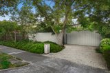 https://images.listonce.com.au/custom/160x/listings/7-grange-street-mont-albert-vic-3127/574/00469574_img_02.jpg?llauS0rbj48