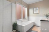 https://images.listonce.com.au/custom/160x/listings/7-green-street-northcote-vic-3070/170/01895170_img_09.jpg?dAjxr5kW9g4