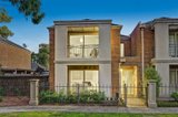 https://images.listonce.com.au/custom/160x/listings/7-gumleaf-lane-mitcham-vic-3132/225/00296225_img_01.jpg?dfQhbOWfNzM