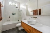 https://images.listonce.com.au/custom/160x/listings/7-hakatere-street-northcote-vic-3070/945/01771945_img_02.jpg?kDuw24hOkhI