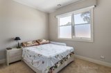 https://images.listonce.com.au/custom/160x/listings/7-halsbury-close-doncaster-east-vic-3109/363/00852363_img_05.jpg?tMq0rxOu3Bw